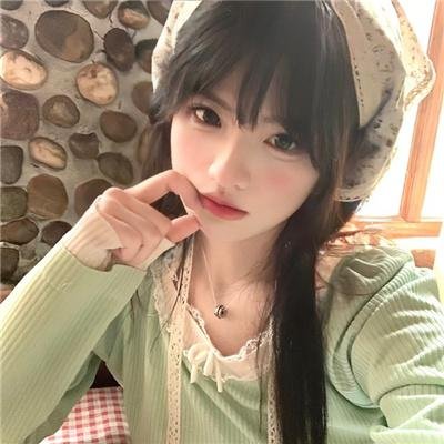 非亲姐妹封面